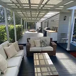 Seagrass Cottage On The Beach