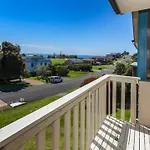 Viewtiful Unit - Stay 3 Nights Only Pay For 2!
