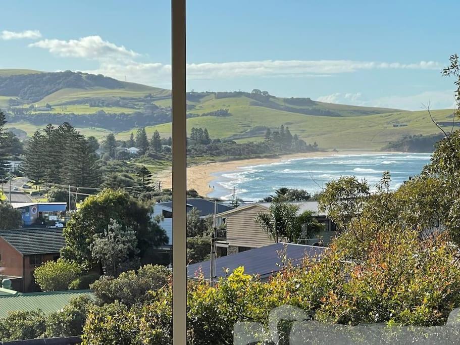 Seaview At - 4pm Check Out If Available Holiday home *