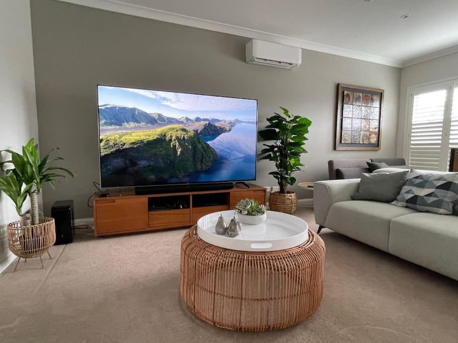 Holiday home Seaview At - 4pm Check Out If Available Gerringong