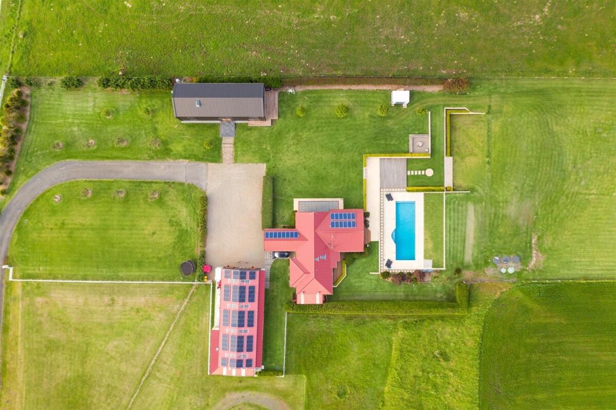 Seacliff House 10 Bedrooms With Ocean & Dairy Country Views Gerringong