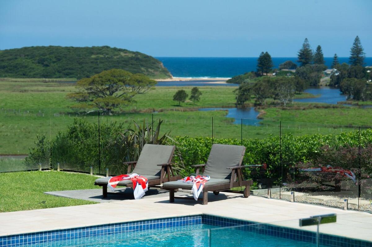Seacliff House 10 Bedrooms With Ocean & Dairy Country Views Gerringong