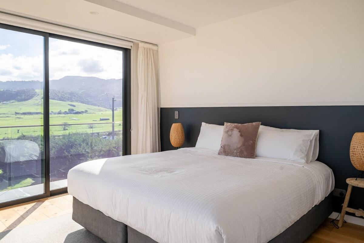 Seacliff House 10 Bedrooms With Ocean & Dairy Country Views * Gerringong