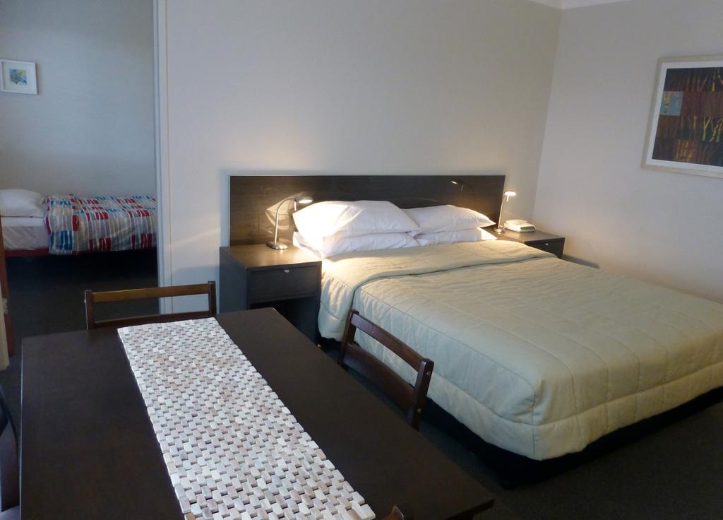 Park Ridge Retreat 4*