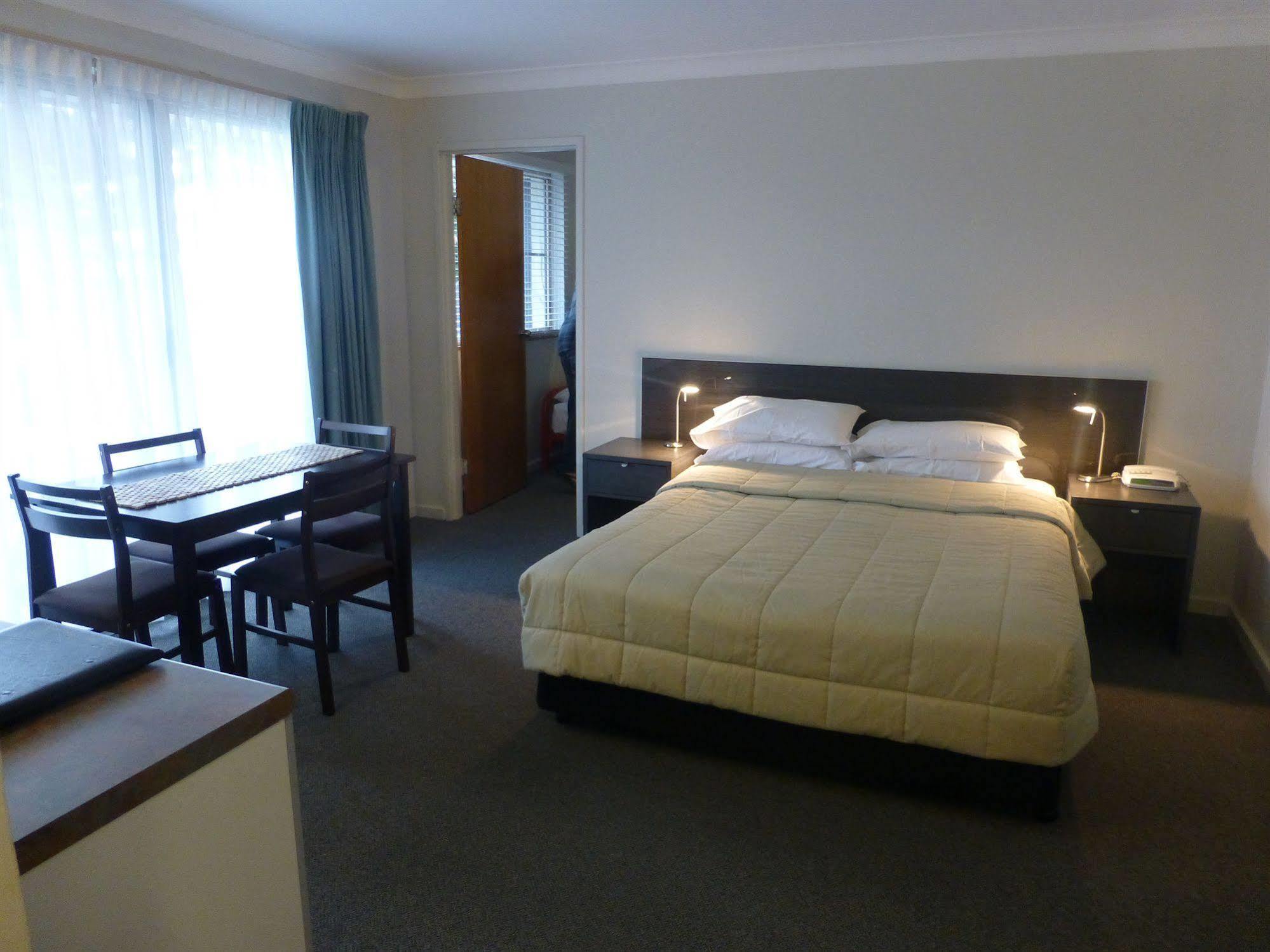 Park Ridge Retreat Motel 4*